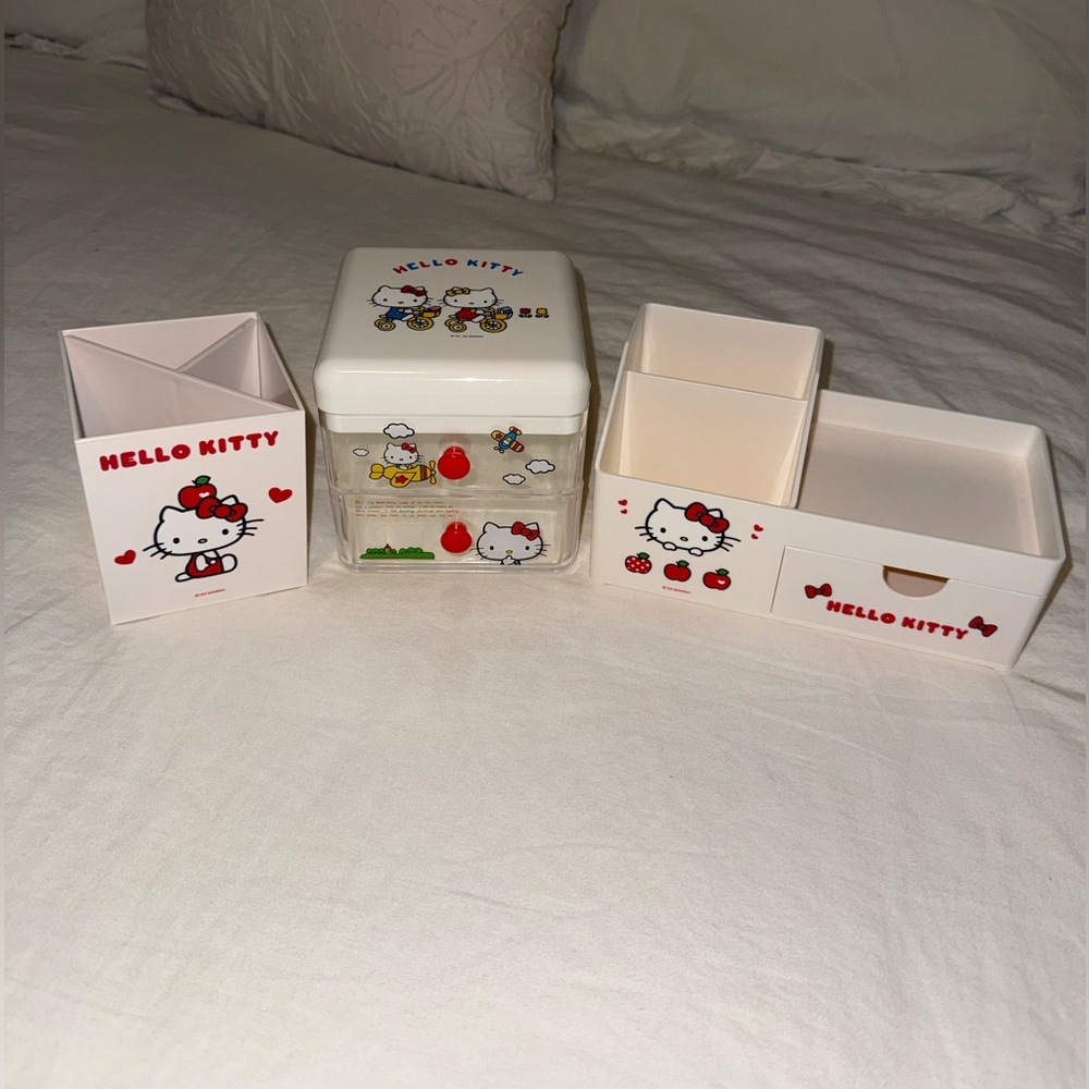 Sanrio Hello Kitty Desk Organizers Bundle